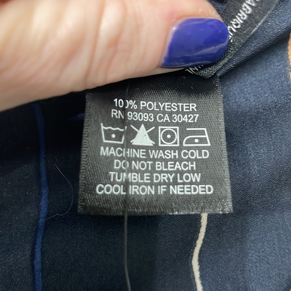 Nic + Zoe wide leg, loose fitting pants - Picture 6 of 6